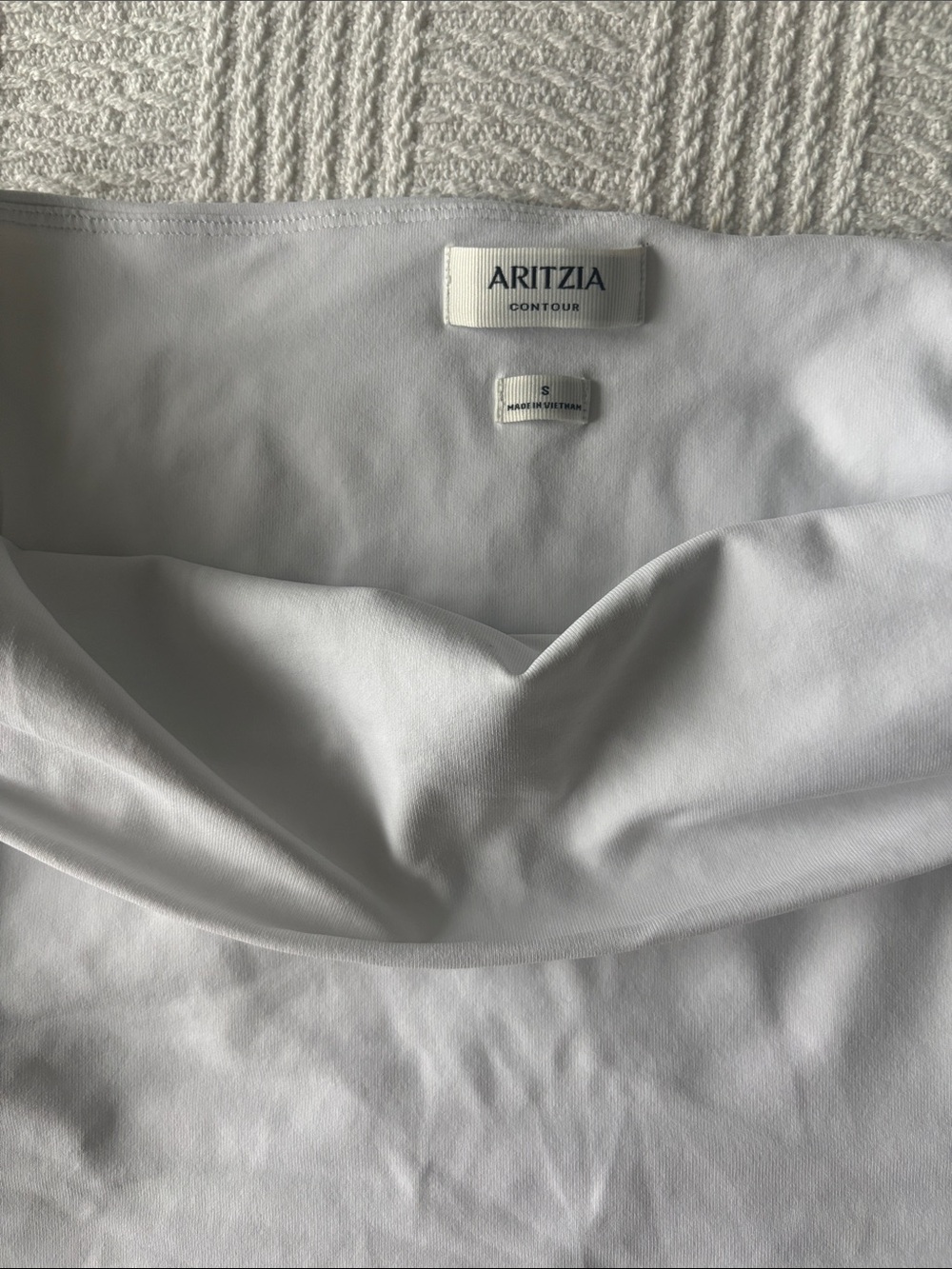 Aritzia White Fold-Over Off-Shoulder Top - Picture 2 of 2